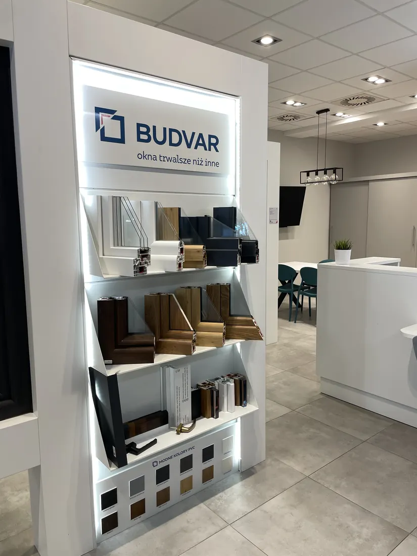 Campioni di profili, finiture e colori — Salon Budvar Warszawa